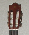 Kopf einer Konzertgitarre